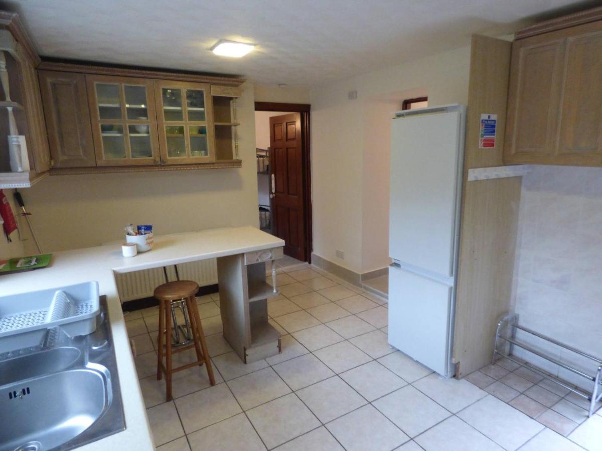 The Mill Cottage Llechryd 外观 照片